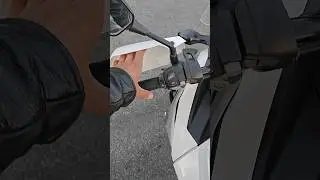 Где ручка сцепления у Honda NC750?