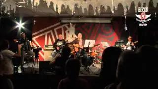 ПАША ИВАНОВ & BAND Голова в облаках 20.12.2011.mpg