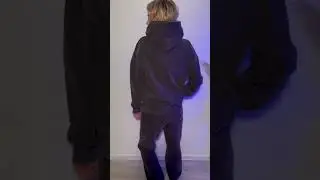 Спортивный костюм с капюшоном