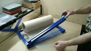 Рулонодержатель с обрезчиком пленки