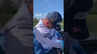 Диман вытянул сома и едет отдыхать