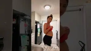 She shows her belly for a long time 
