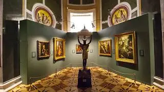 Эрмитаж.  Санкт-Петербург.