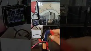 Demonstration of the law of electromagnetic induction in a home laboratory #shorts