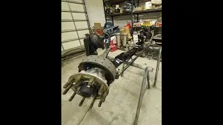 359 Peterbilt EXHD Restoration. PT11 Converting late model Eaton axle to fit 1986 359 Peterbilt