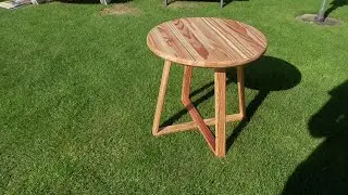 Kleinen Gartentisch selber bauen