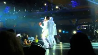 No Diggity...Teddy Riley w/ Blackstreet2....Fantastic Voyage 2015