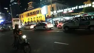 Нячанг. Переходим дорогу.