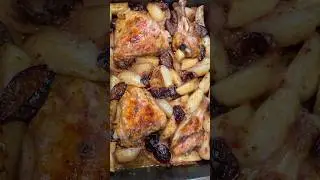 Легкий вкусный ужинКурица с картофелем и сливой🔥
