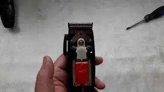 How to put knives hair clippers