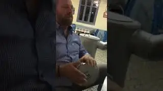 Τα ζηλιάρικα σου μάτια...μια Παρασκευούλα στις Ζωίτσας εκεί στην Μεσοκώμη