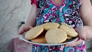 Печём вкусные молочные коржики