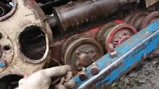 КтЗ Т-70с меняем пальцы на гусеницах от ДТ-75 пальцы и ещё по мелочам советы