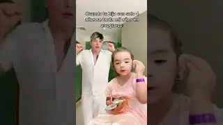 TIK TOK // CARLOS FERIA 