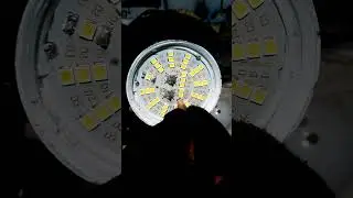 Как отремонтировать светодиодную лампочку БЕЗ ПАЯЛЬНИКА 💡 #shorts