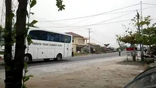 Iring2an rombongan Mobil Presiden Jokowi (RI 1)