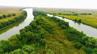В дикие места дельты на рыбалку Сколько тут рыбы и рыбаков Рыбалка в Астрахани 2022
