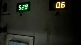 Ветрогенератор,показания на среднем ветре.