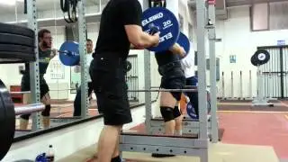 Squat 222.5kg x 3, belt only