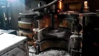 Обработка "карманов" вкладыша на плоско-фрезерном станке.