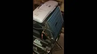 Condizionatore DeLonghi PINGUINO Pac 70 Eco anno 2001 - smontaggio per manutenzione e pulizia