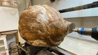 Woodturning - Don't try this at home i'm a pro ...