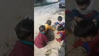 bache dhup me khelte hue #arish# gp hostel