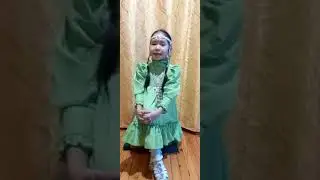 Наумова Саина, 6 саастаах.