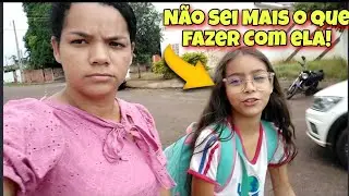 😢FUI CHAMADA NA ESCOLA POR CAUSA DA IZA|NÃO SEI MAIS O QUE FAZER COM ELA😭