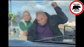 Неадекват в Севастополе - мятый капот, искореженные дворники, разбитое зеркало | Ваши Видео #37