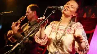 Patricia Kelly Und Ihre Söhne Singen Ein Musik Medley