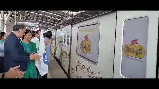 LIC THEME Train 🇮🇳😍