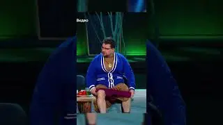 Накормил Дорохова огурцом Гарик Харламов 