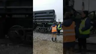Выгрузка думпкара или дырявый тепловоз)