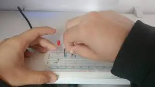 Exercícios semáforo com botão