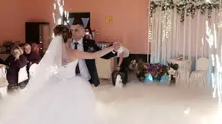Важкий дим / Холодні фонтани / Wedding day