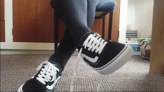 Vans Old Skool Shoeplay and Dangling