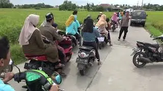 Jalannya Sampe MACET Begini