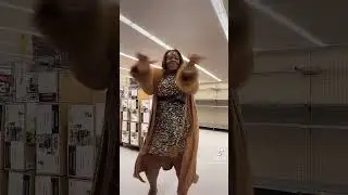 This was the first attempt at my little Dancey dance Imma keep practicin n do again😂😂 ￼