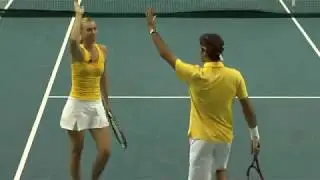 Moments of Love between Federer and Sharapova Romance de Amor (Romance d'Amour)