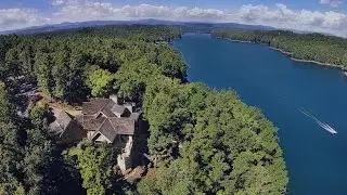 Lake Keowee Waterfront Living at  503 Windsong Trail