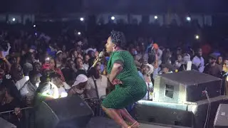 Peace Mbabazi!!!! hot hot hot performance... Reeba vibe