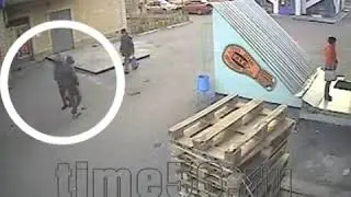 Эксклюзивная видеозапись с местпа ограбления банка time56 ru