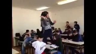 HARLEM SHAKE AT SCHOOL