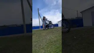 Мы до сих пор живем в такой романтике. А почему бы нет?)