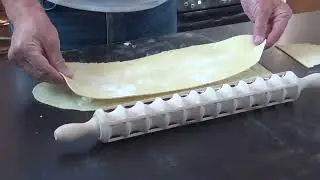 Скалка для равиоли .