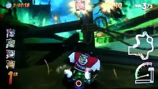 CTR : Nitro Fueled : Cauchemar de Nina (Tiny)