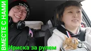 Едем снимать швы. На рассаде первые помидорки. Велосипедный сезон.