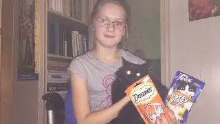 ПОКУПКИ ИЗ ЗООМАГАЗИНА (ЧЕТЫРЕ ЛАПЫ) + ЭКСПЕРИМЕНТ НАД КОШКОЙ 👌🏼🙀СМОТРЕТЬ ВСЕМ💘