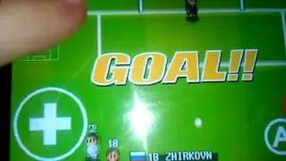 Играю в пиксельный футбол!